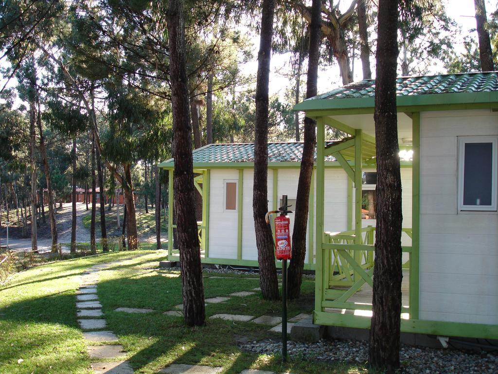 Parque De Campismo Orbitur Foz De Arelho. Hotel Foz do Arelho Bilik gambar
