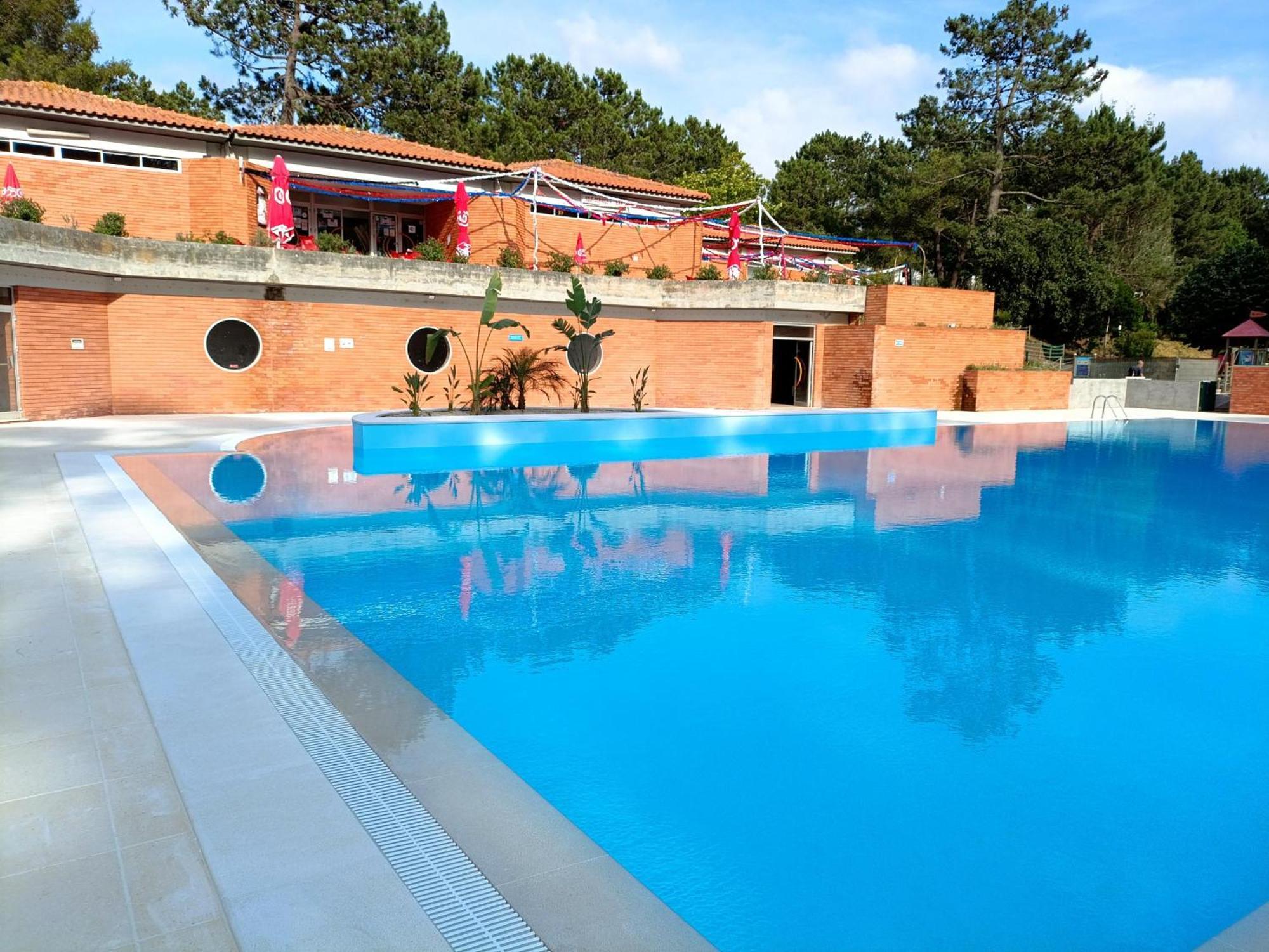 Parque De Campismo Orbitur Foz De Arelho. Hotel Foz do Arelho Luaran gambar